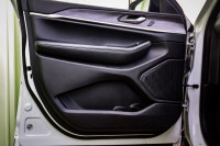 This 2023 Jeep Grand Cherokee is for sale today. This SUV has 81,592 kms. It's white in colour . It... (image 9)