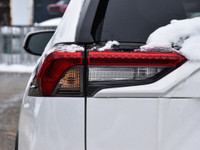 Engine: 4 Cylinder Engine 2.5L L/100Km City: 5.8 L/100Km Hwy: 6.3 Safety Equipment Electronic Stabil... (image 5)