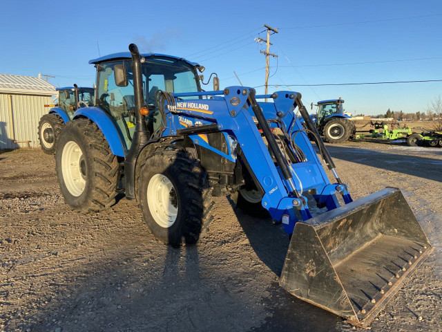 2021 New Holland Powerstar 120 FWA Tractor in Farming Equipment in Meadow Lake - Image 2
