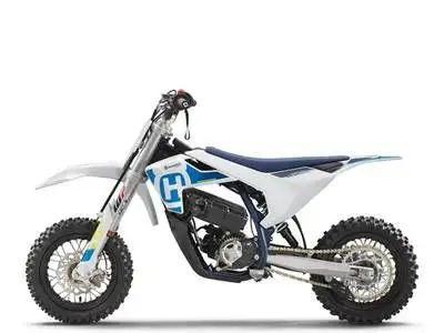 * ALL IN PRICE * - taxes not included 2024 Husqvarna® EE 3 The 2024 EE 3 is the perfect machine for...