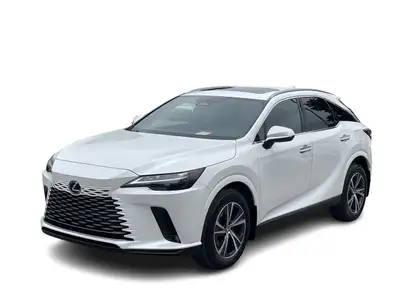 Chez Lexus, le raffinement ne vient pas au détriment de l’agrément de conduite. Venez le constater p...