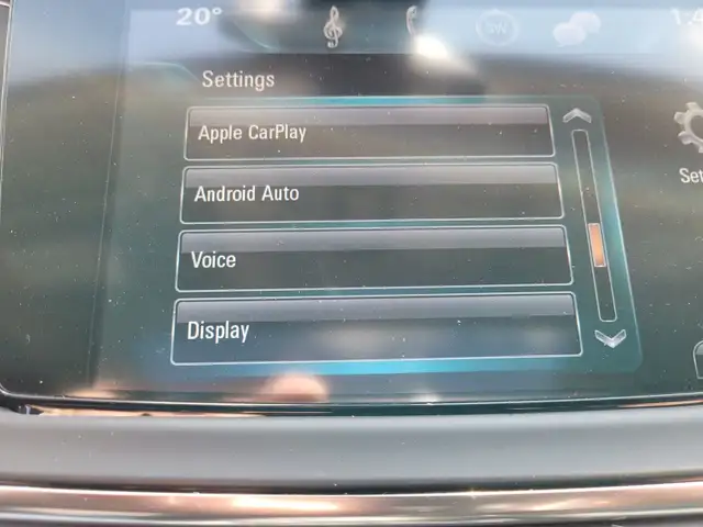 2019 Buick Enclave Premium dans Autos et camions dans Peterborough - Image 26