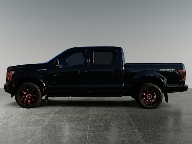 2015 Ford F-150 4WD SuperCrew 145 XLT in Cars & Trucks in Lethbridge - Image 2