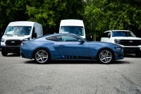 Low Mileage, Blind Spot Detection, Lane Keeping Assist, Lane Departure Warning, 4G Wi-Fi, Proximity... (image 1)