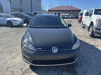 See Dealer Website for Details. 2018 Volkswagen e-Golf Comfortline (image 5)