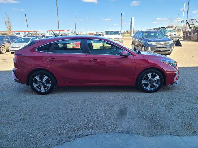 2020 Kia Forte5 in Cars & Trucks in Grande Prairie - Image 3