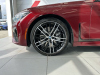 2022 BMW 750i xDrive AWD 8-Speed Automatic V8 EXTERIOR - AVENTURINE RED III METALLIC INTERIOR - COGN... (image 6)