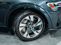 ***QUALIFY FOR A 4 YEAR WARRANTY ON OUR VEHICLES TODAY!!! Vehicle Key Features Include: Panoramic Su... (image 7)