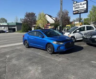 2017 Hyundai Elantra Ultimate Edition. 133 000km. Automatique. Complétement Équipé. Apple Play et An...