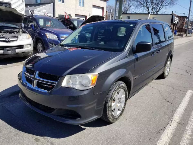 2012 DODGE Grand Caravan Special Edition in Cars & Trucks in Longueuil / South Shore