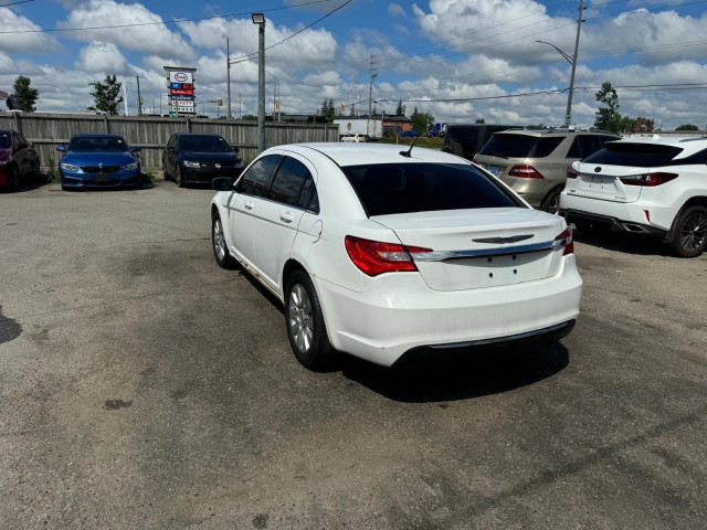 2012 Chrysler 200 LX, 4 CYLINDER, DRIVES GOOD, AS IS in Cars & Trucks in London - Image 3