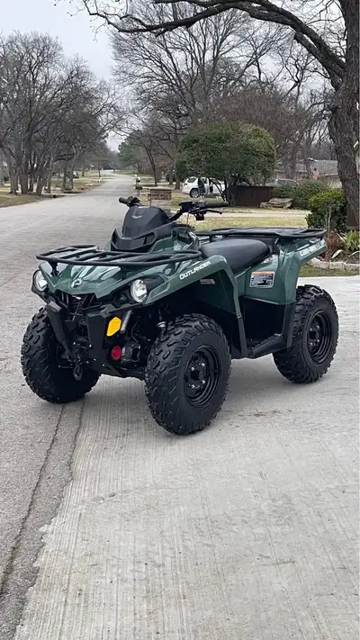 APPLY NOW: https://www.ridecollective.ca/get-pre-approved The 2021 Can-Am Outlander 450 is a versati...