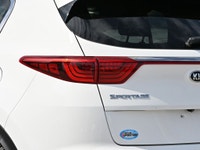 This 2017 Kia Sportage EX AWD is a Zippy SUV That's Cooler Than a Penguin on Ice! A compact SUV that... (image 6)