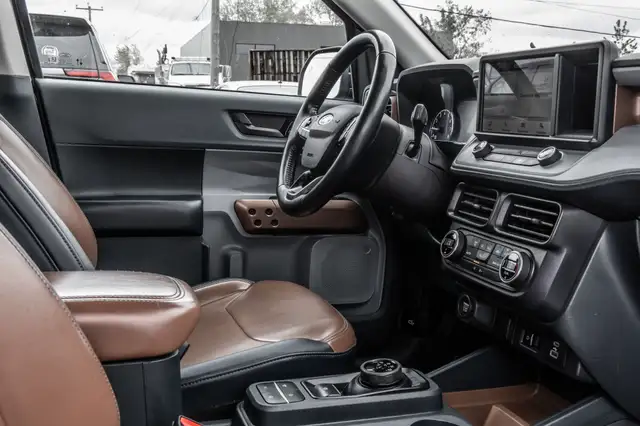 2022 Ford Maverick Lariat Awd 4X4 Crew Cab / Cuir / Toit Ouvrant in Cars & Trucks in City of Montréal - Image 32