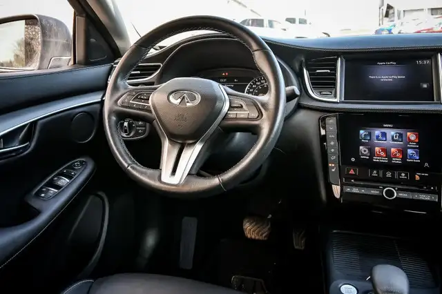 2020 INFINITI QX50 PURE AWD - Sunroof - Heated Seats in Cars & Trucks in Ottawa - Image 16