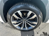 - PREVIOUS DAILY RENTAL - - HEATED & COOLED LEATHER SEATS - TWIN PANEL MOONROOF - NAVIGATION - PARKI... (image 9)