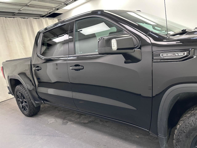 2022 GMC Sierra 1500 Limited Elevation 5.3L 8CYL | HEATED FRO... in Cars & Trucks in Lethbridge - Image 2