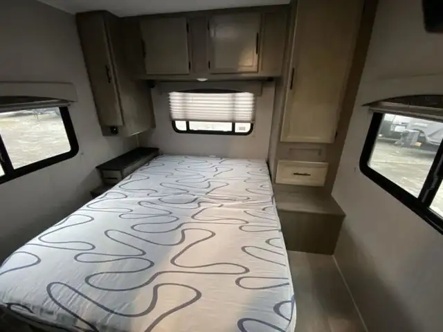 2023 Coachmen RV Freelander 27QB in RVs & Motorhomes in Kamloops - Image 35