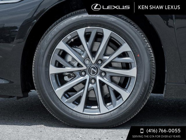 2025 Lexus ES 300h in Cars & Trucks in City of Toronto - Image 4