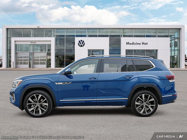 2025 Volkswagen Atlas Execline in Cars & Trucks in Medicine Hat - Image 3