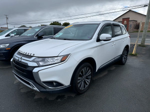 2019 Mitsubishi Outlander ES