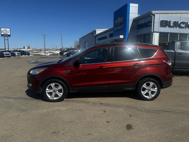 2014 Ford Escape SE in Cars & Trucks in Swift Current - Image 2