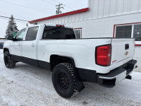 KBB.com 10 Most Awarded Brands. This Chevrolet Silverado 1500 delivers a Gas V8 5.3L/325 engine powe... (image 7)