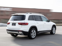 2021 GLB 250 4 MATIC White Exterior on Black Interior, comes with Navigation, Panoramic Sunroof, Hea... (image 5)