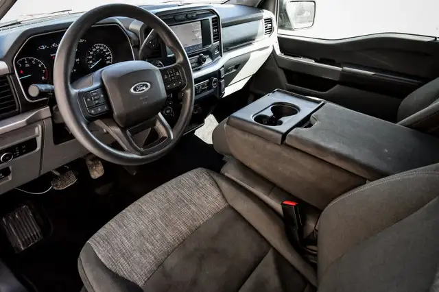 2023 Ford F-150 XLT • NAV • PARK ASSIST • POWER SEAT • BEDLINER in Cars & Trucks in Ottawa - Image 13