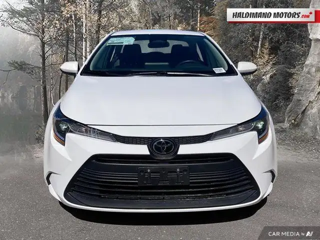 2023 Toyota Corolla LE in Cars & Trucks in Hamilton - Image 9
