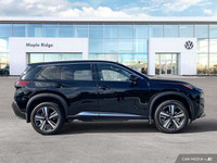 This Nissan Rogue boasts a Intercooled Turbo Regular Unleaded I-3 1.5 L/91 engine powering this Vari... (image 5)