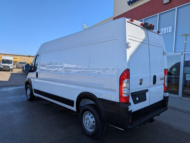 2023 Ram ProMaster Cargo Van 2500 High Roof 159" WB, Backup Came in Cars & Trucks in Saskatoon - Image 2