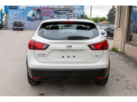 GREAT SERVICE HISTORY! - Heated Seats - Backup Camera - Bluetooth - Heated Steering Wheel - Dual Zon... (image 7)