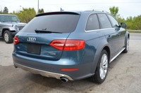 Clean Carfax, Quattro, Leather Heated Seats, Panoramic Roof, Alloy Wheels, Blind Spot Monitor, Power... (image 4)