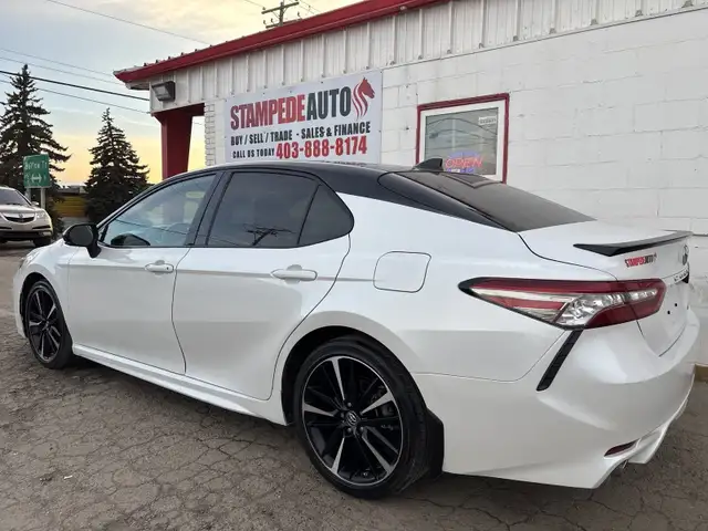 2019 Toyota Camry XSE | RED LEATHER INTERIOR | HEATED SEATS | SU in Cars & Trucks in Calgary - Image 8