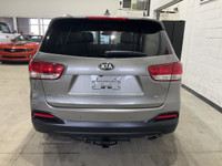 Découvrez le Kia Sorento 2017 version LX**CAMERA RECUL**MAGS**A/C**CRUISE**AWD, un VUS polyvalent et... (image 2)