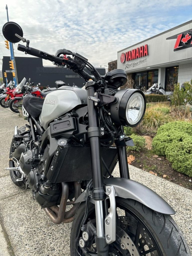 2016 Yamaha XSR900 in Street, Cruisers & Choppers in Vancouver - Image 4