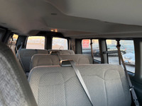 2025 CHEVROLET EXPRESS G3500 LT - 12 Passenger - 6.6 Lit - 8 Cylinder Gasoline engine. White exterio... (image 8)