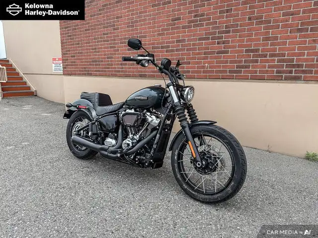 2025 Harley-Davidson Softail FXBB - Street Bob in Street, Cruisers & Choppers in Kelowna - Image 3