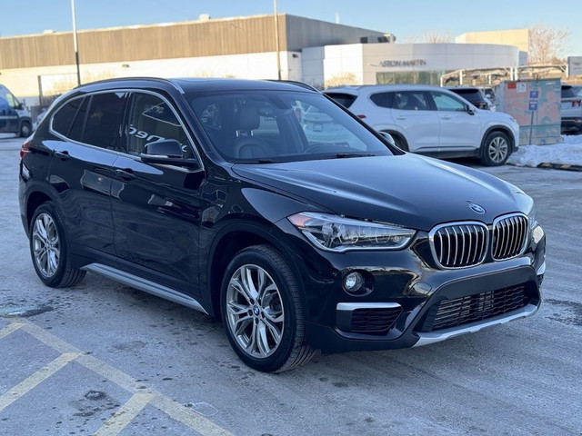  2018 BMW X1 w/ xDRIVE / NAVI / PANO ROOF / HUD in Cars & Trucks in Calgary - Image 2