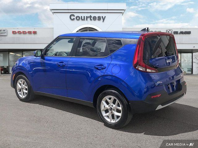 2022 Kia Soul EX | Heated Seats | Heated Steering | in Cars & Trucks in Calgary - Image 4