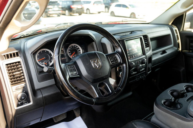 2020 RAM 1500 Classic Express 4x4 Crew Cab 5'7 in Cars & Trucks in London - Image 2