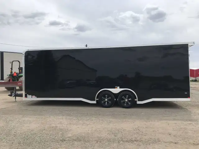 2026 IRON SERIES IRON V-NOSE CARGO/HAULER 8.5' WIDE TANDEM AXLE  in Cargo & Utility Trailers in Hamilton - Image 8