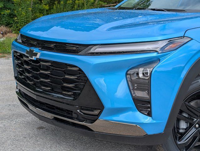 2025 Chevrolet Trax ACTIV- Driver Confidence Pkg in Cars & Trucks in Barrie - Image 2
