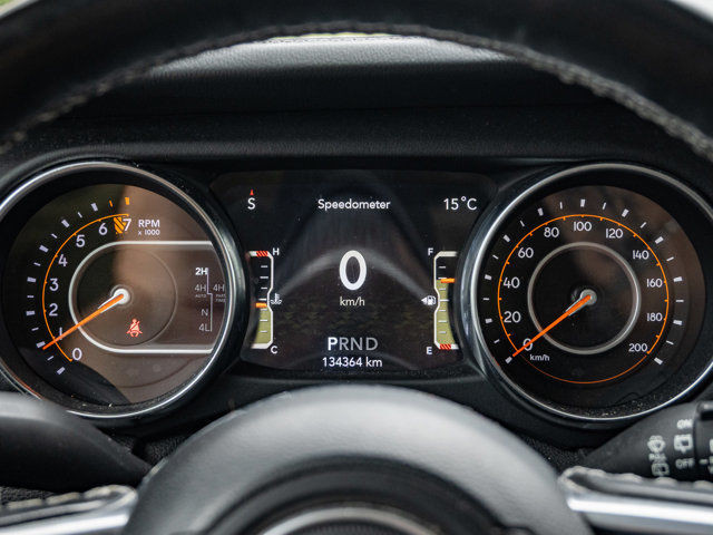 2021 Jeep Wrangler Unlimited Sahara in Cars & Trucks in Barrie - Image 3
