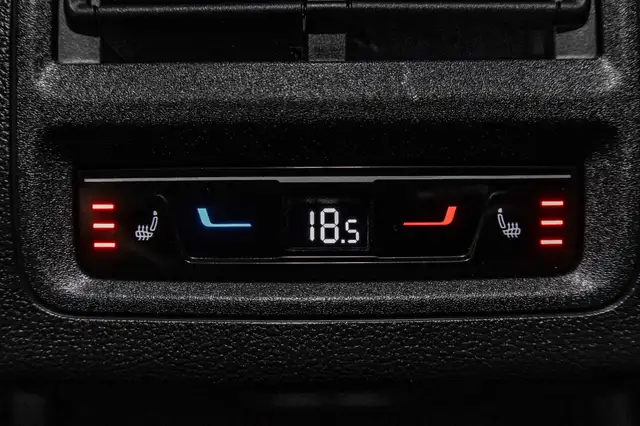 2024 Volkswagen Golf R 2.0T 7Sp at DSG w/Tip 4 Motion * Carplay  in Cars & Trucks in City of Montréal - Image 30