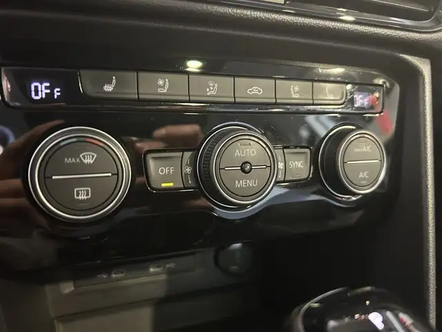 2022 Volkswagen Taos Highline AWD Auto AC Cam Nav Toit in Cars & Trucks in Gatineau - Image 18