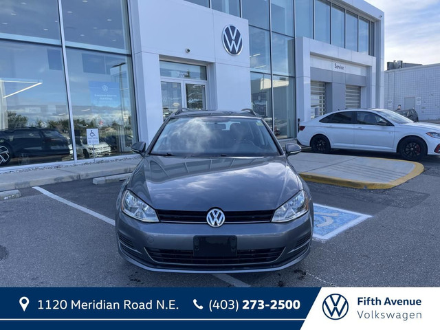 2015 Volkswagen Golf Sportwagon 4dr Man 1.8 TSI Trendline for sa in Cars & Trucks in Calgary - Image 3