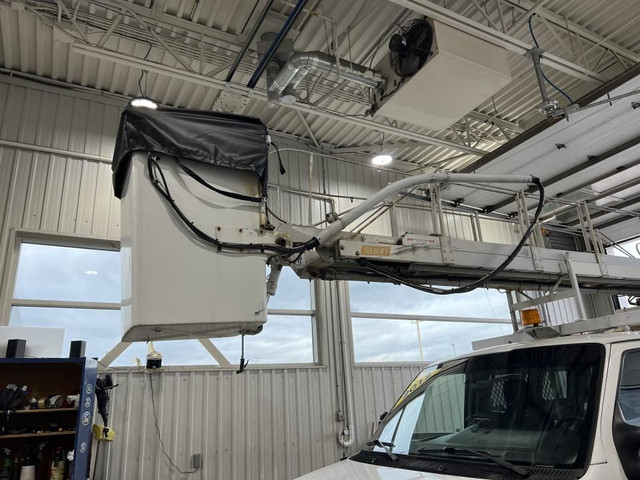 2012 Ford E-350 E-350 Super renforcé commercial Ford Econoline C dans Autos et camions  à Longueuil/Rive Sud - Image 3