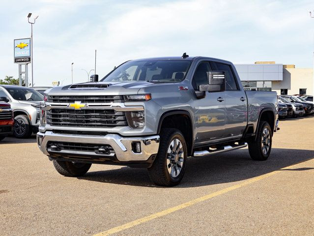 2025 Chevrolet Silverado 3500HD LT Leather 6.6L Duramax Z71 in Cars & Trucks in Edmonton - Image 4